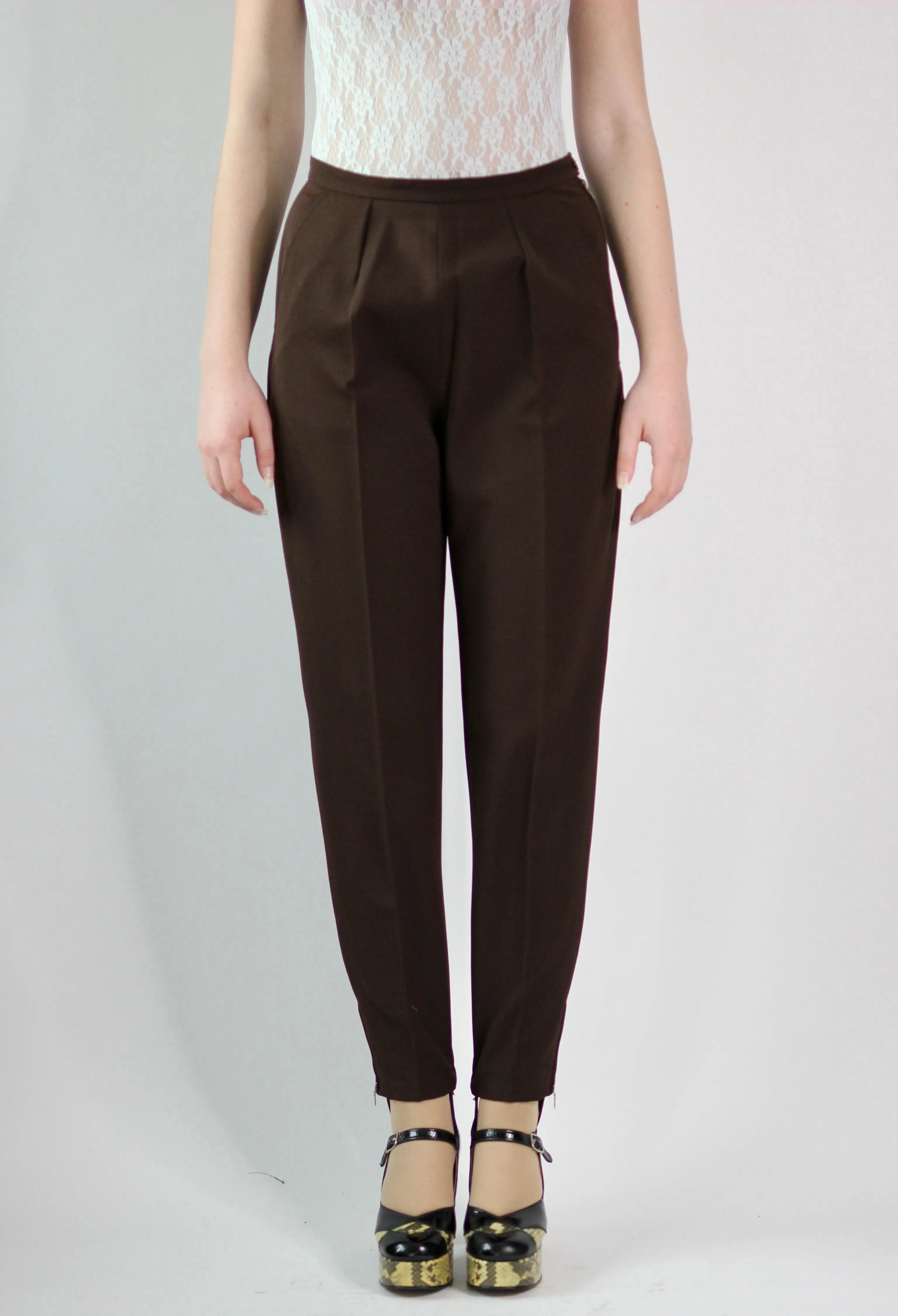 1950s 1960s Womans High Waisted Brown Pants//Size M
