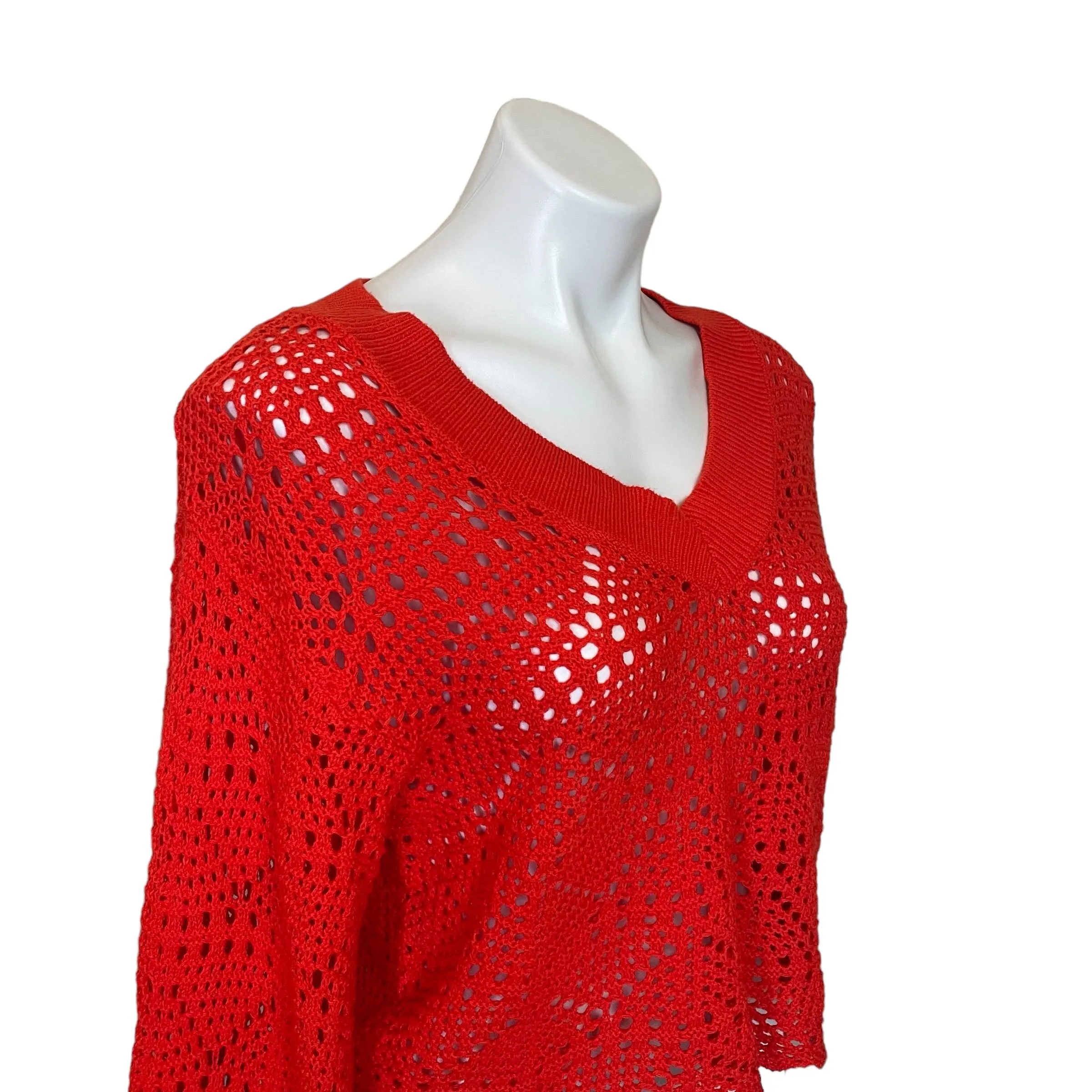 525 | Women's Red Open Knit Crop Pullover Sweater | Size: M