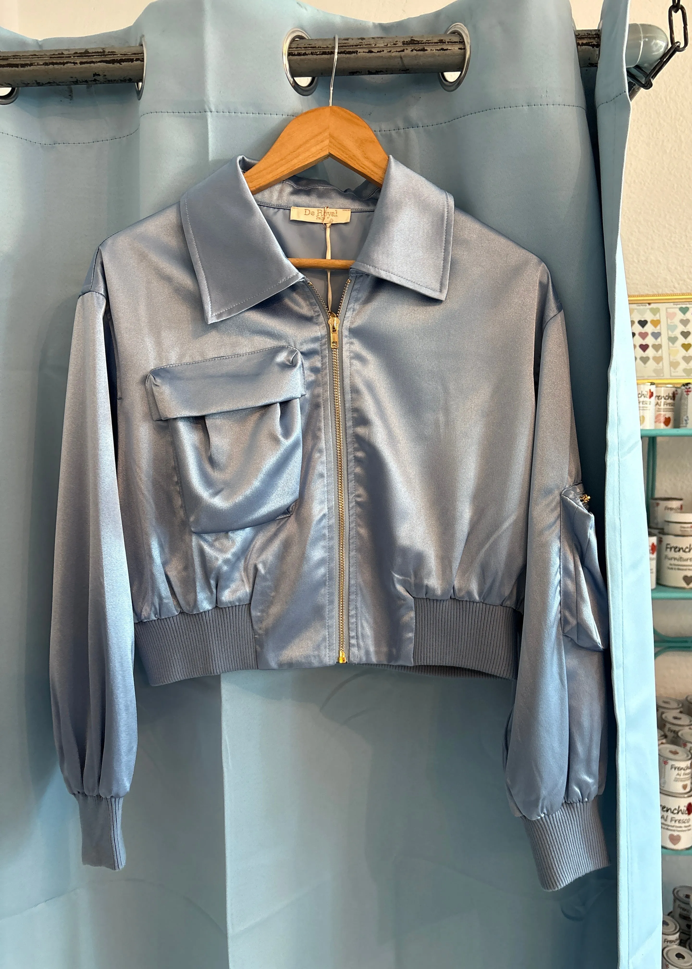 Cropped collar bomber