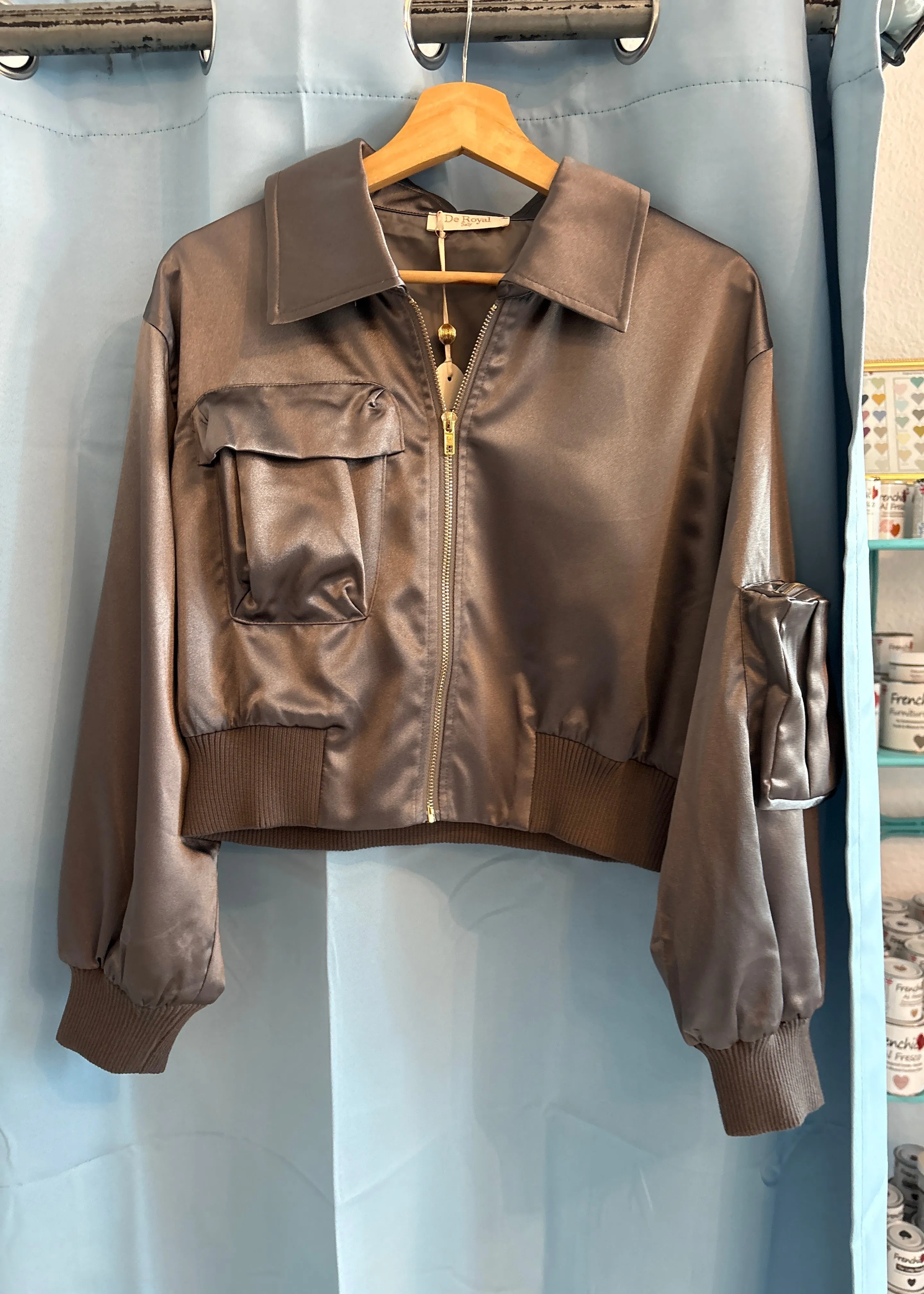 Cropped collar bomber