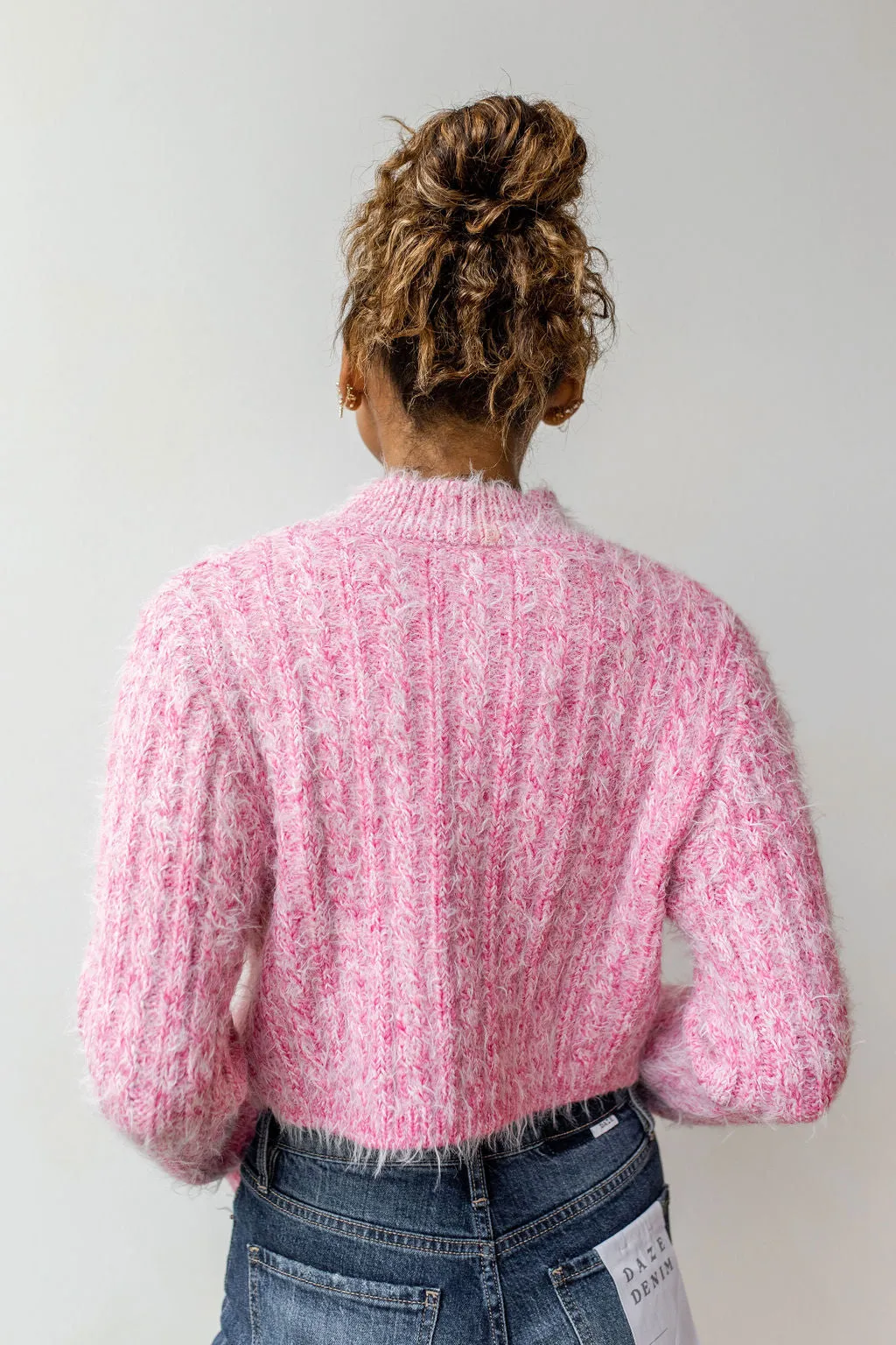 fluff cable crop sweater