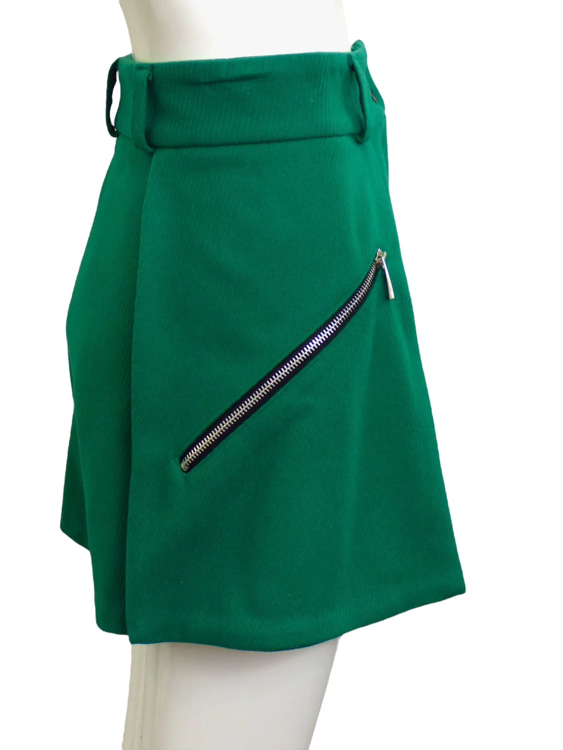 JC de CASTELBAJAC- NWT Green Wool Shorts, Size 8