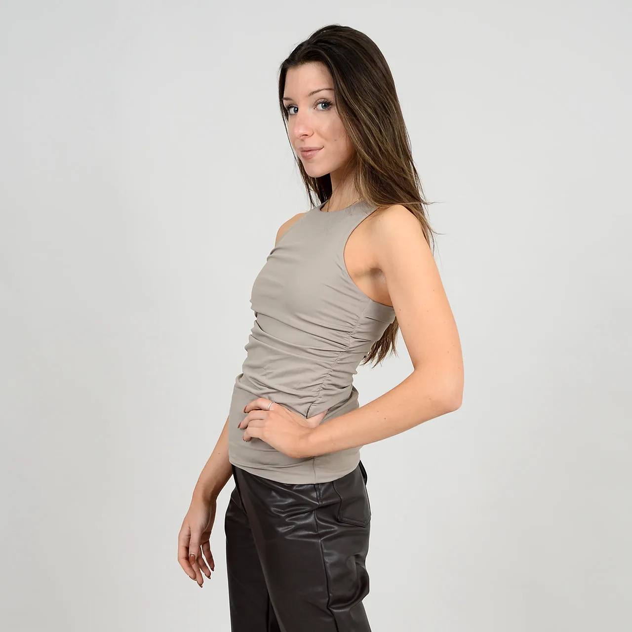 SECOND SKIN BY RD STYLE  WOMEN'S RIYAN HIGH CREW SIDE SHIRRING SHELL TANK-WHITE, BLACK, NOMAD