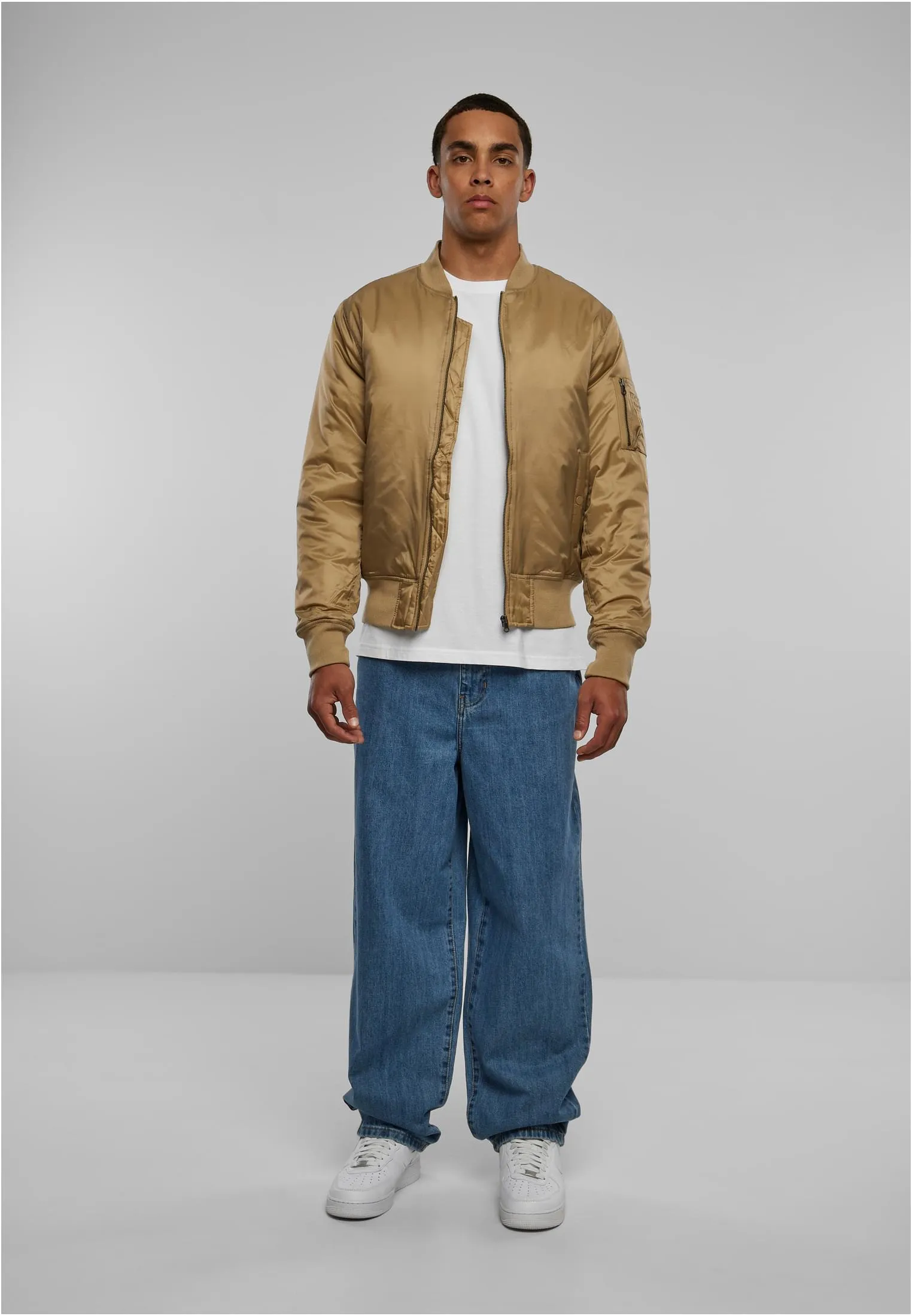 UC Bomber Jacket Basic