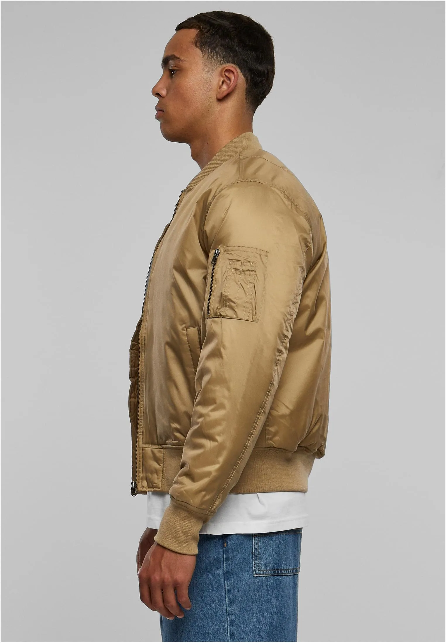 UC Bomber Jacket Basic